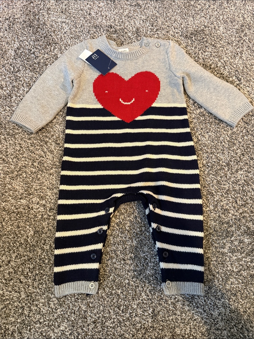 BabyGap Sweater Knit One Piece Heart Valentine’s Outfit Size 3-6M NWT